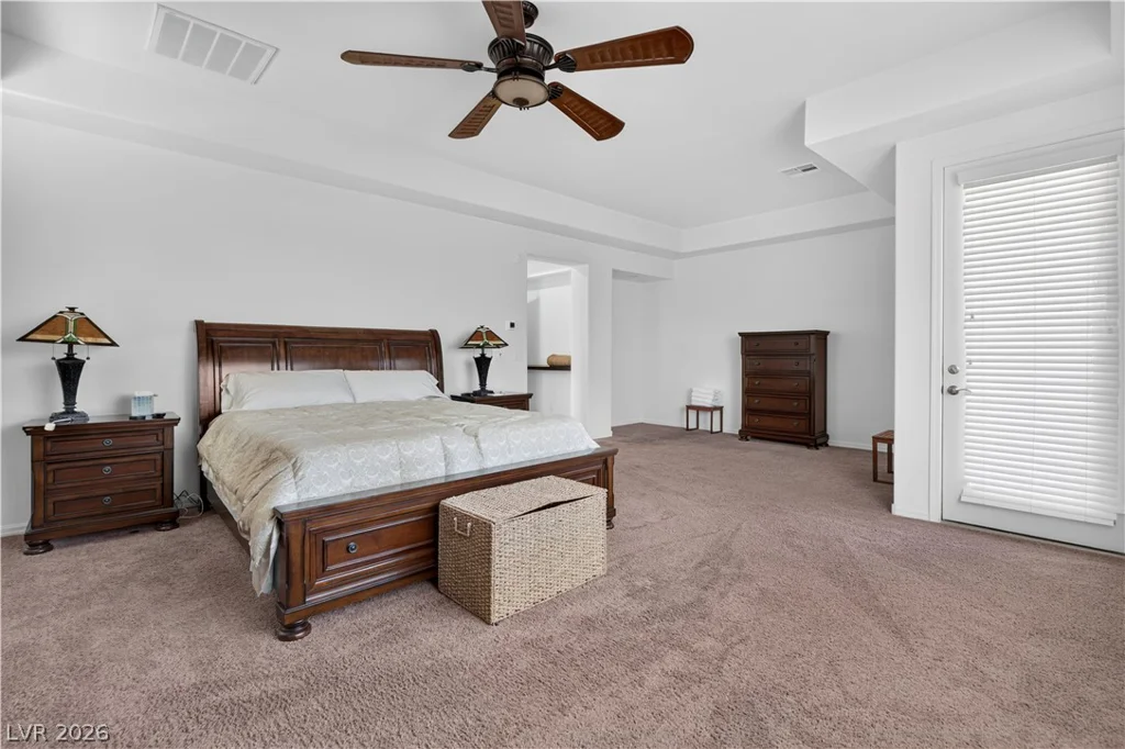 8618 Amber Autumn, Las Vegas, NV 89131