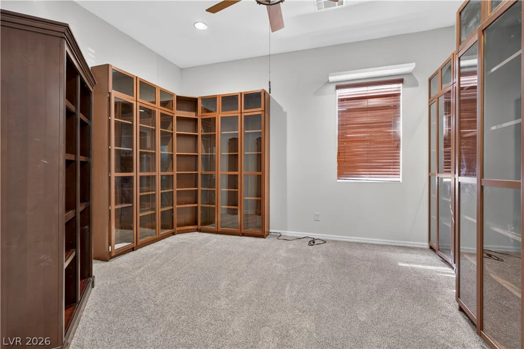 8618 Amber Autumn, Las Vegas, NV 89131