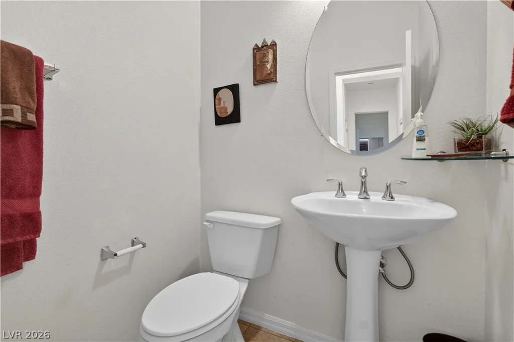 8618 Amber Autumn, Las Vegas, NV 89131
