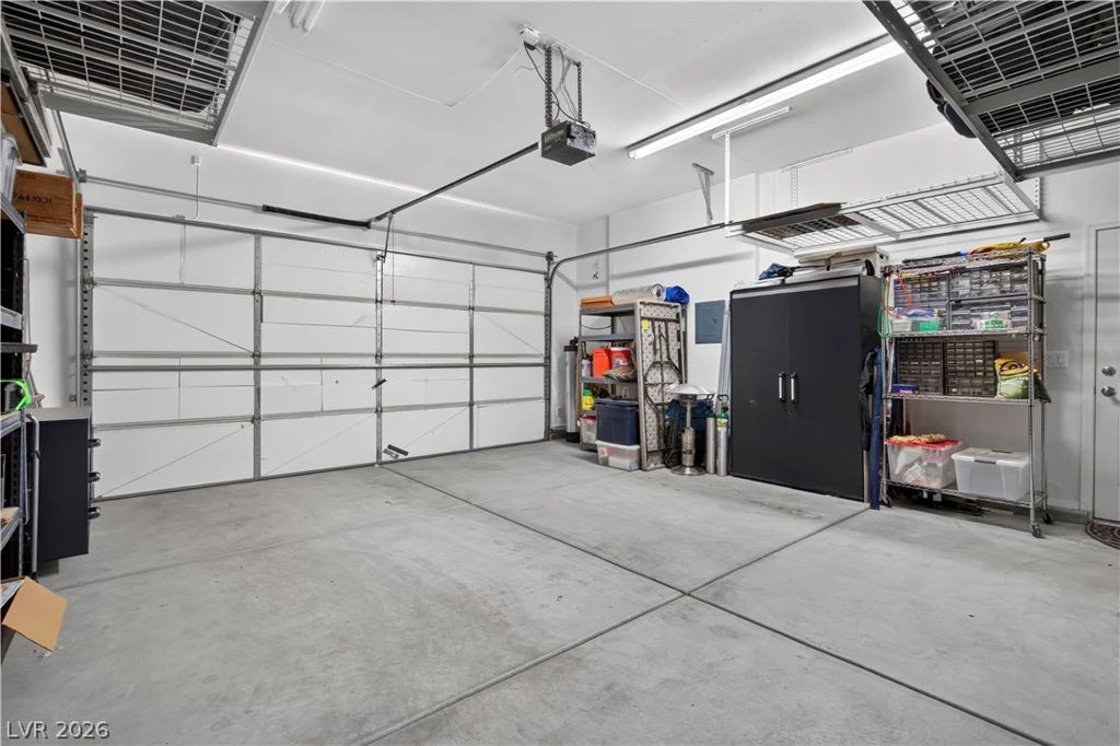 8618 Amber Autumn, Las Vegas, NV 89131