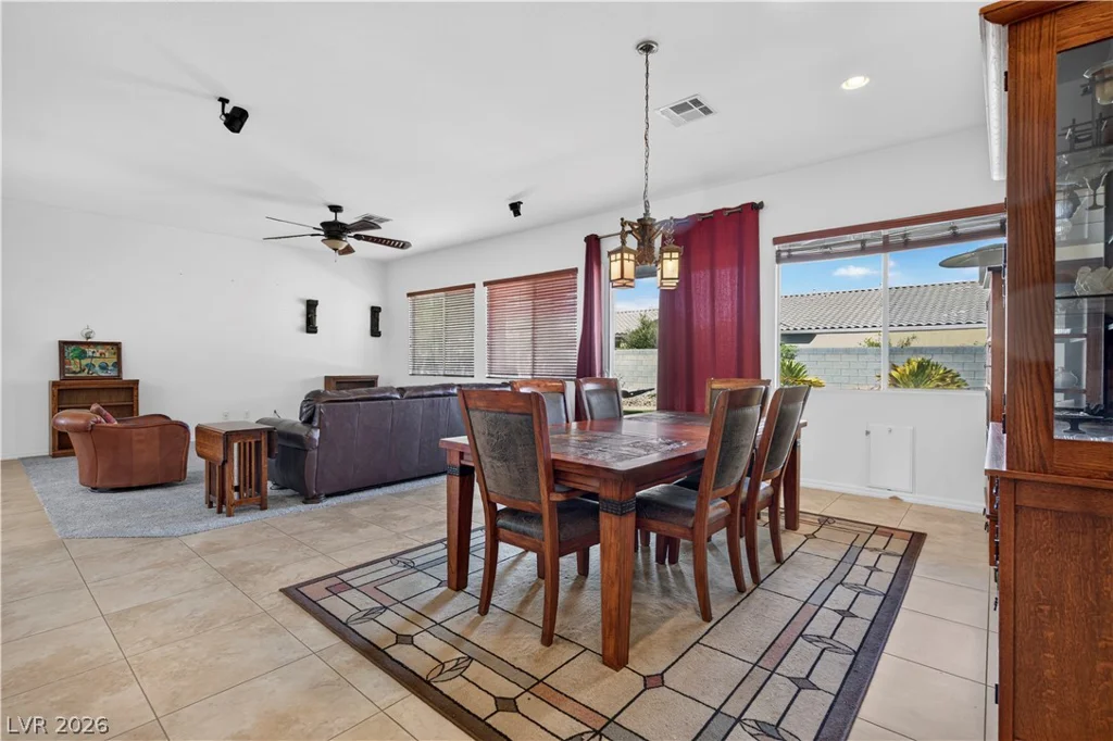 8618 Amber Autumn, Las Vegas, NV 89131