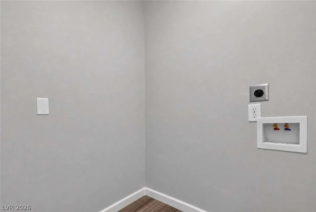 1669 G, Las Vegas, NV 89106