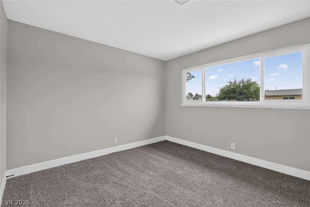 1669 G, Las Vegas, NV 89106