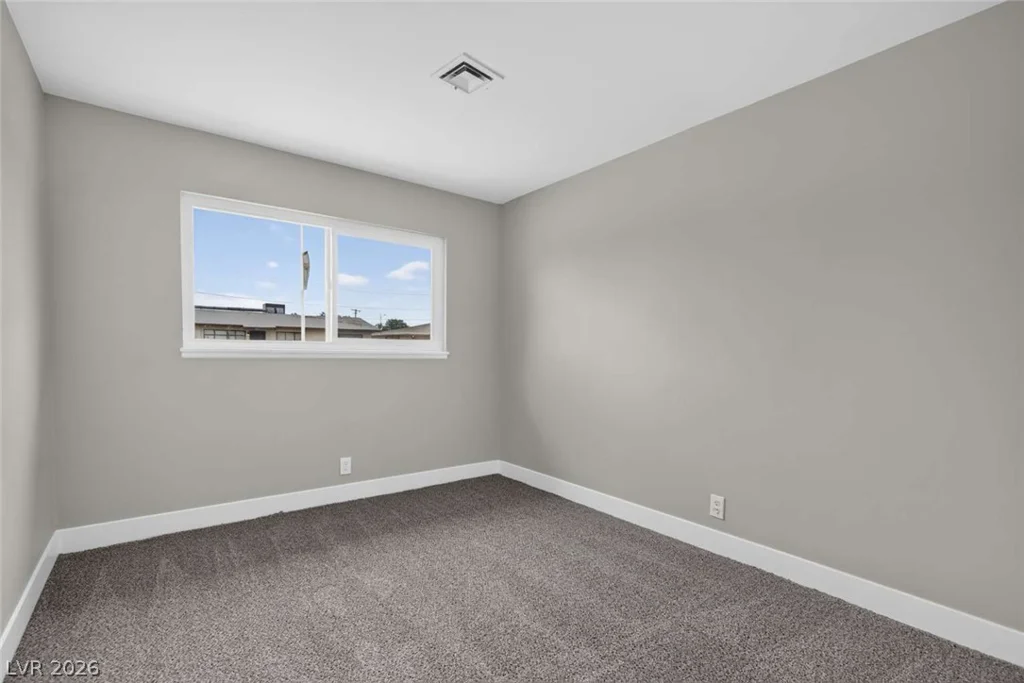 1669 G, Las Vegas, NV 89106