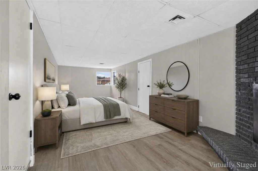 1669 G, Las Vegas, NV 89106
