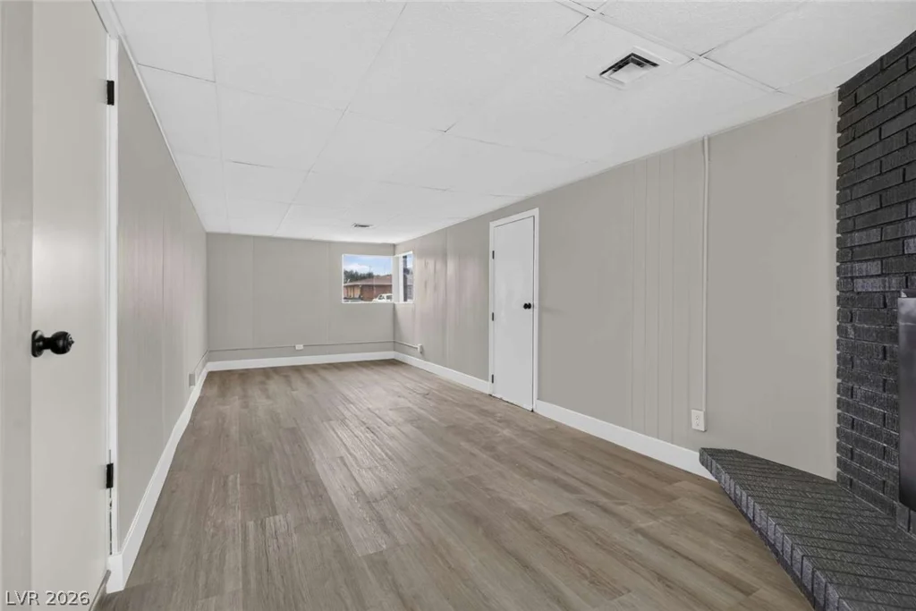 1669 G, Las Vegas, NV 89106