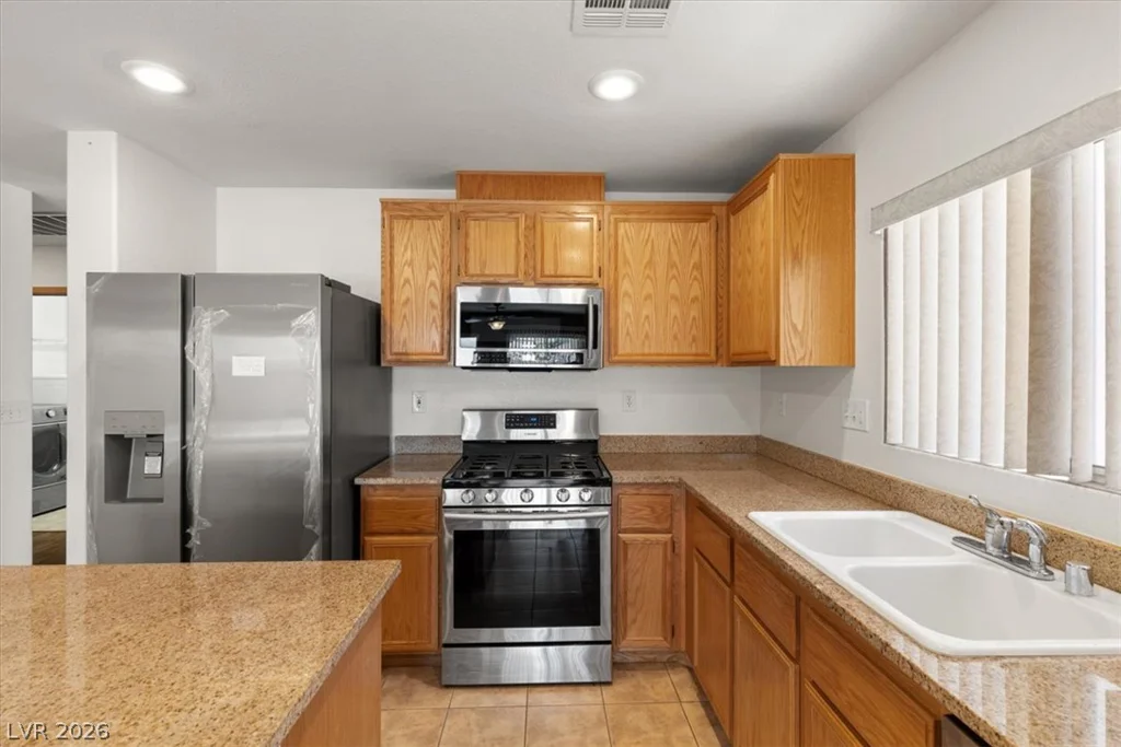 5009 Lone Wolf, Las Vegas, NV 89131