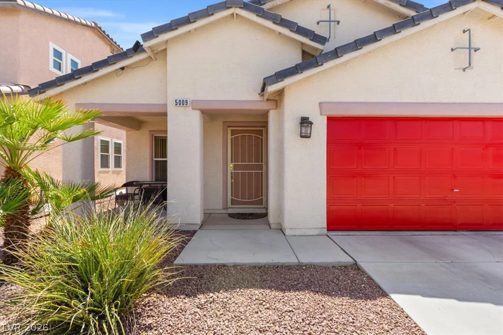 5009 Lone Wolf, Las Vegas, NV 89131