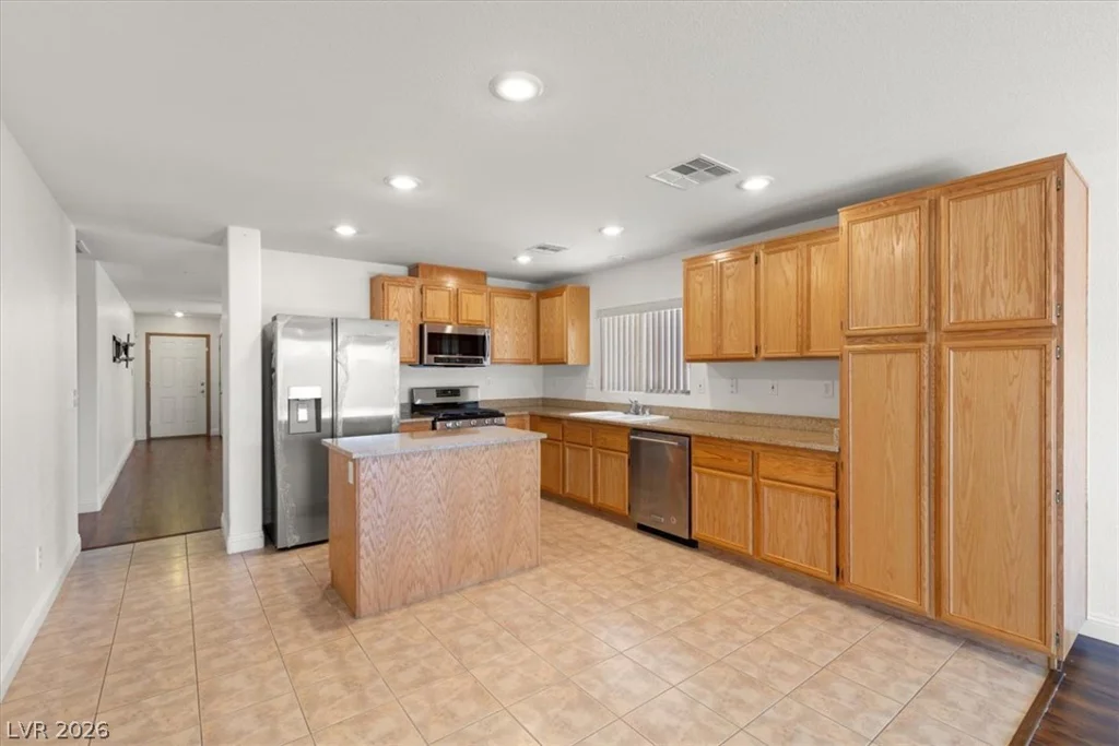 5009 Lone Wolf, Las Vegas, NV 89131