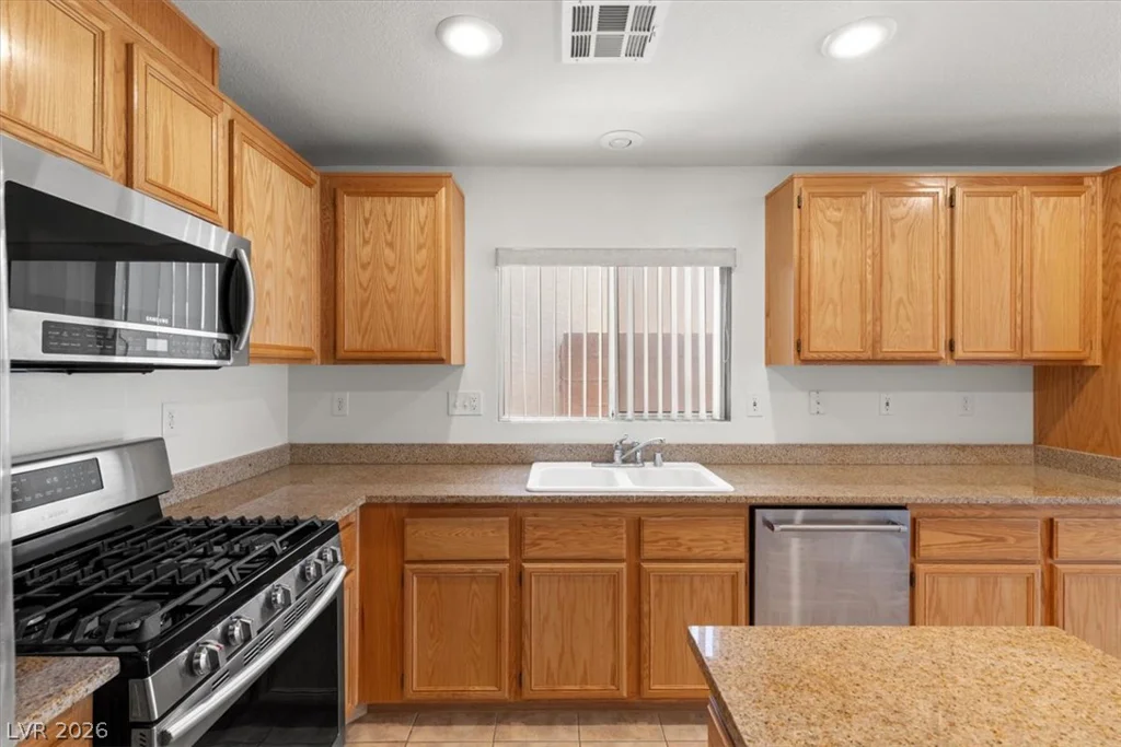 5009 Lone Wolf, Las Vegas, NV 89131