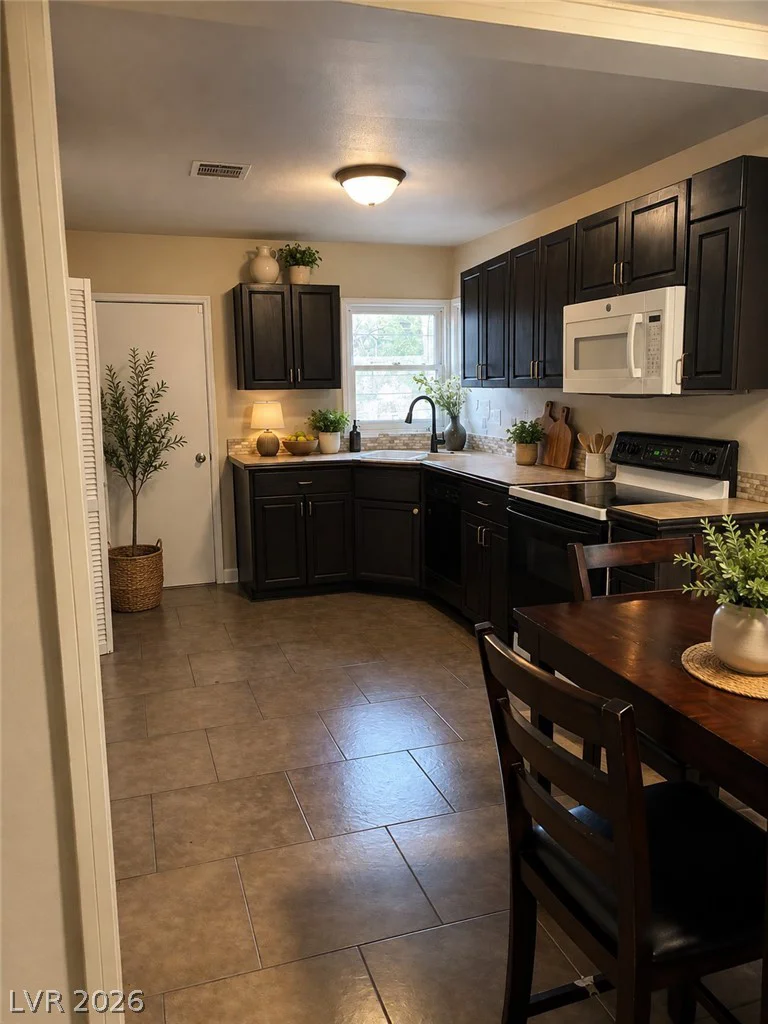 1310 Franklin, Las Vegas, NV 89104