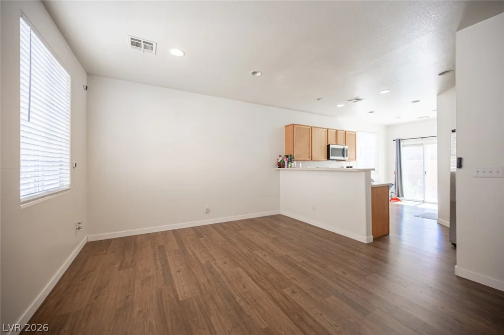 9830 Hanover Grove, Las Vegas, NV 89148
