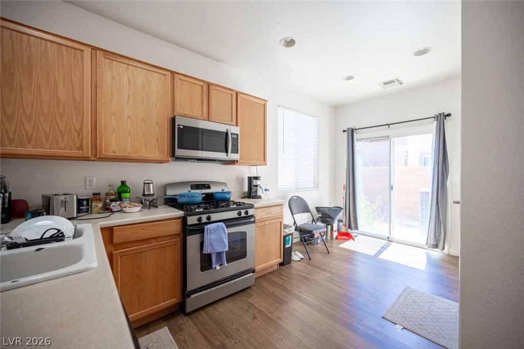 9830 Hanover Grove, Las Vegas, NV 89148