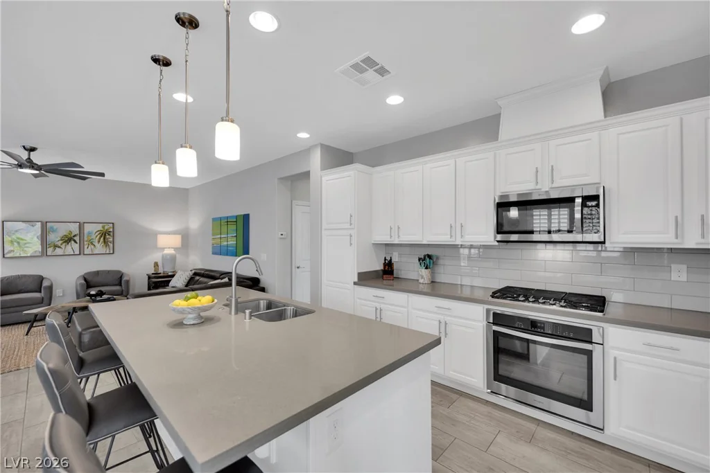 279 Via Della Fortuna, Henderson, NV 89011