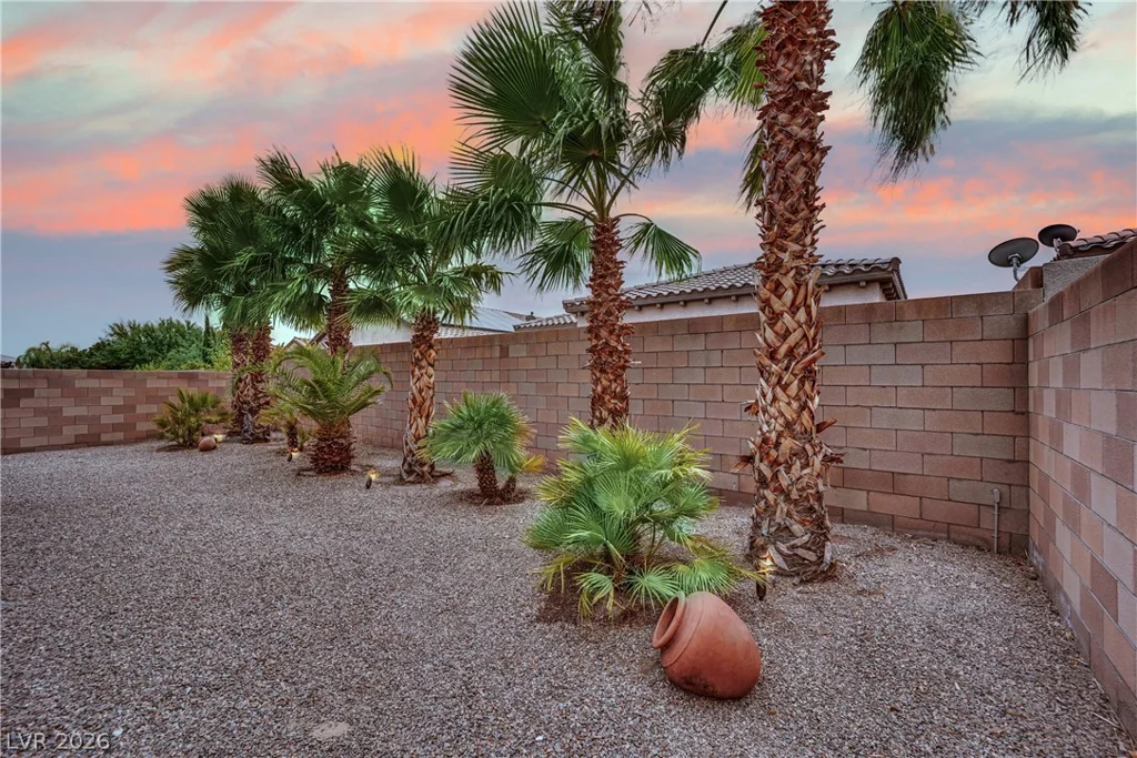 279 Via Della Fortuna, Henderson, NV 89011