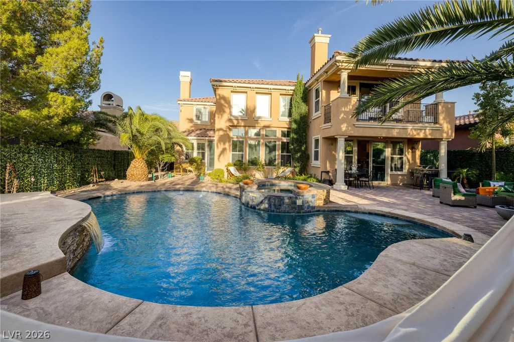 15 Benevolo, Henderson, NV 89011