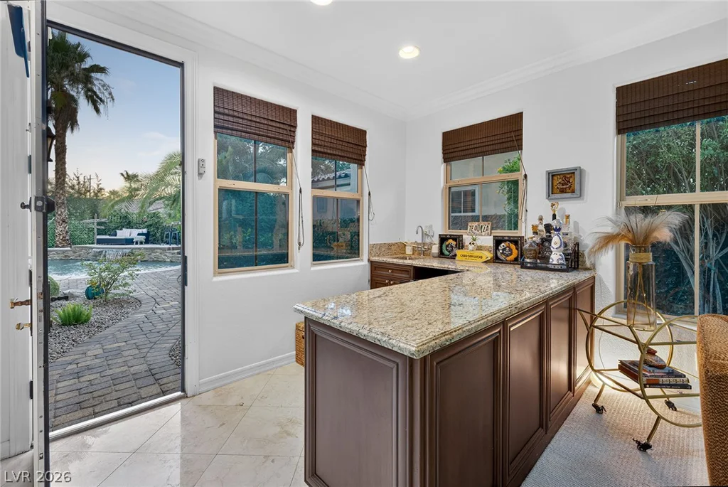 15 Benevolo, Henderson, NV 89011