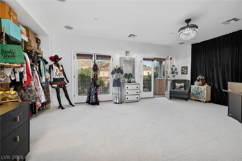 15 Benevolo, Henderson, NV 89011
