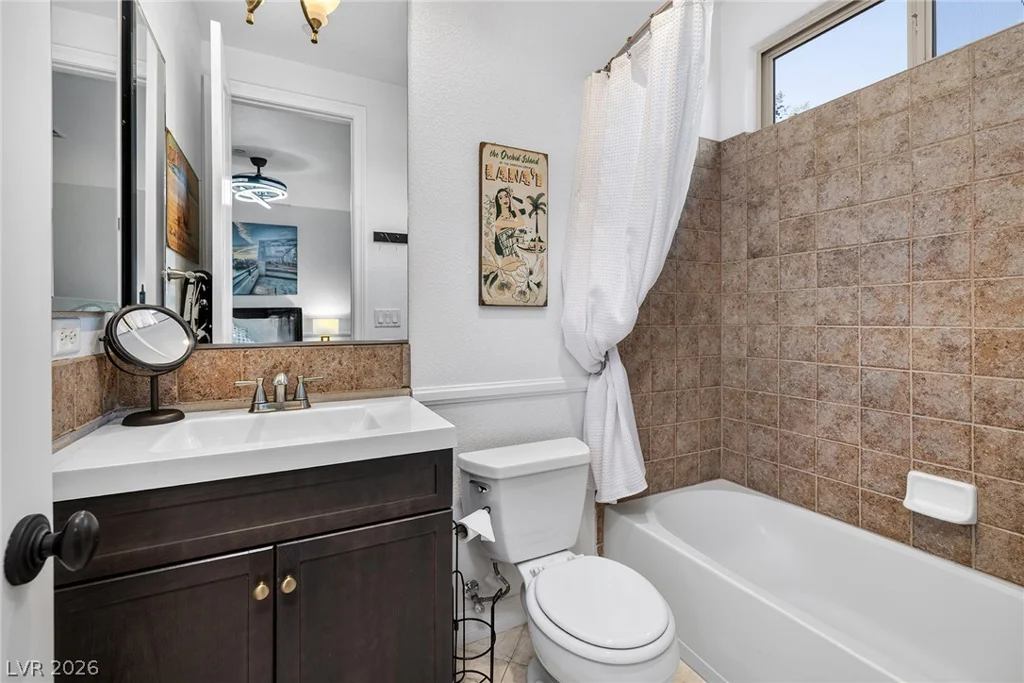 15 Benevolo, Henderson, NV 89011
