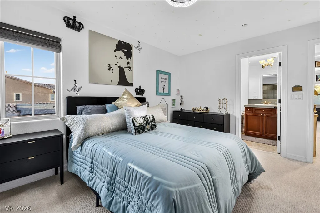 15 Benevolo, Henderson, NV 89011