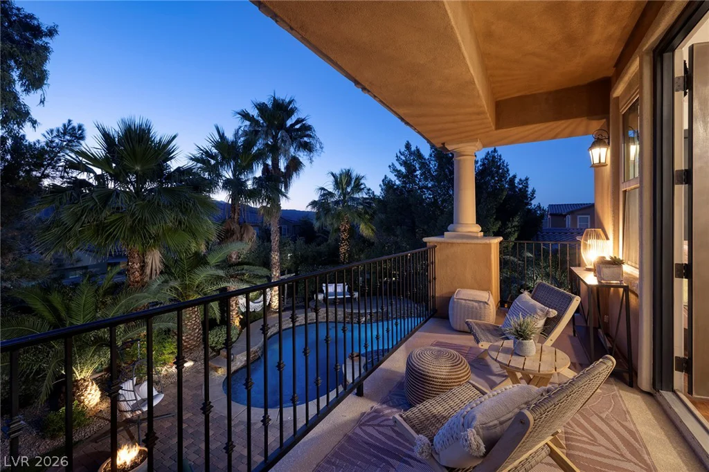 15 Benevolo, Henderson, NV 89011