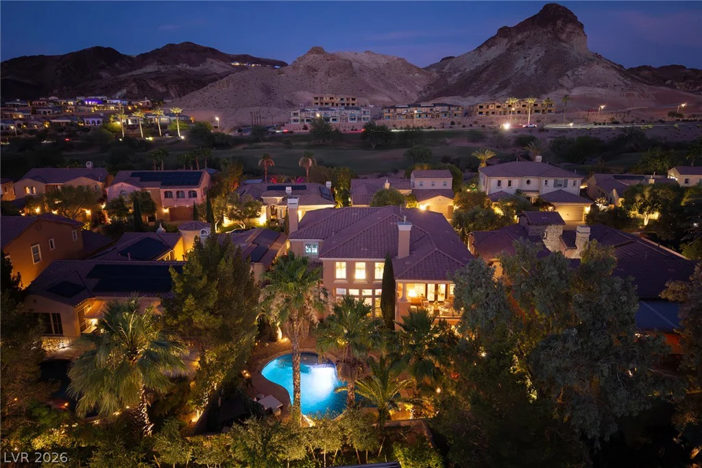 15 Benevolo, Henderson, NV 89011
