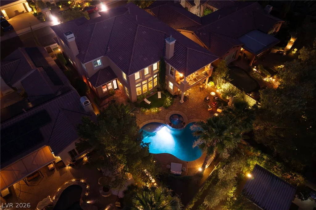 15 Benevolo, Henderson, NV 89011