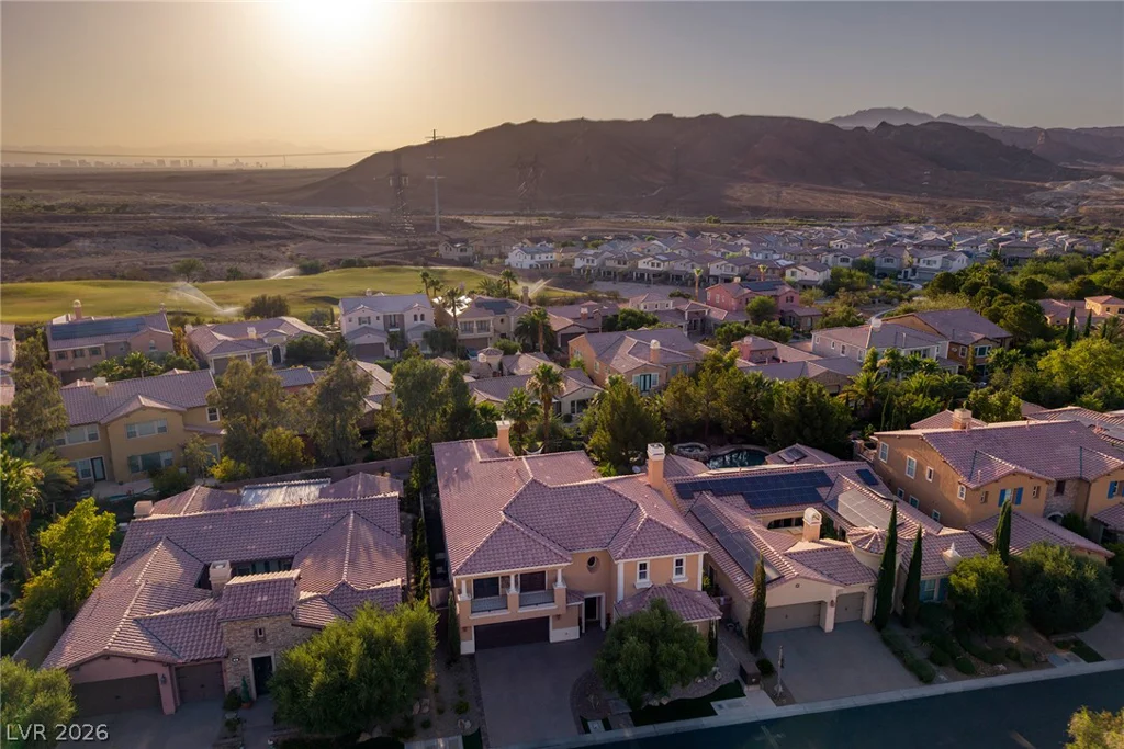 15 Benevolo, Henderson, NV 89011