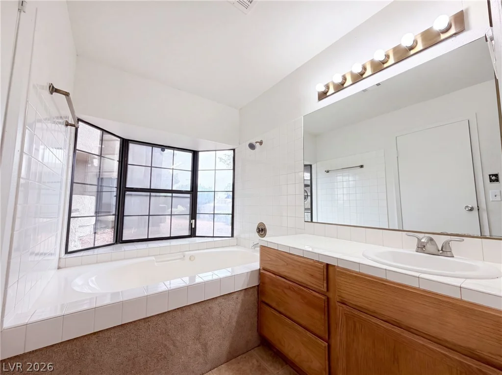 5056 Jeffreys, Las Vegas, NV 89119