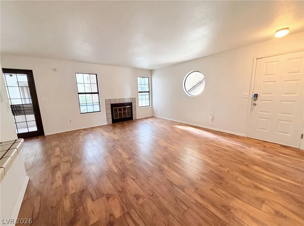 5056 Jeffreys, Las Vegas, NV 89119