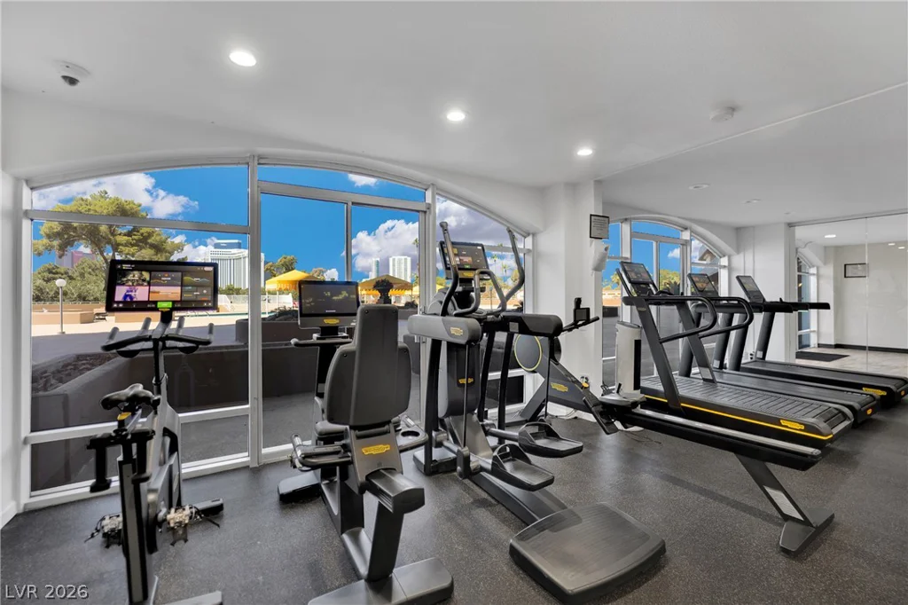 3111 Bel Air, Las Vegas, NV 89109