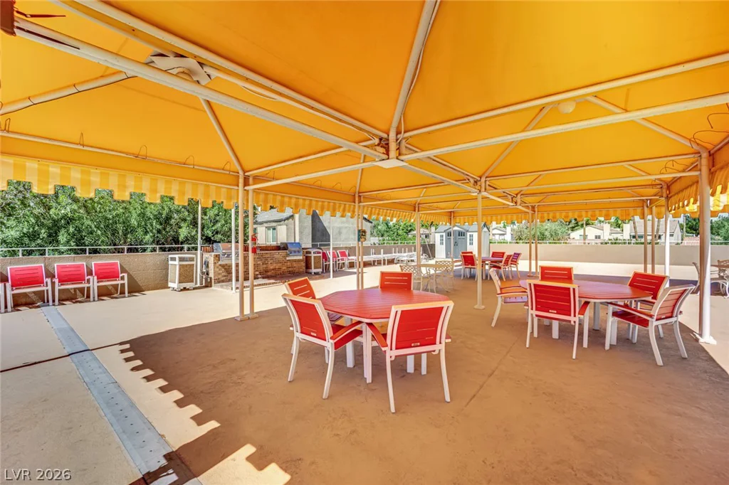 3111 Bel Air, Las Vegas, NV 89109