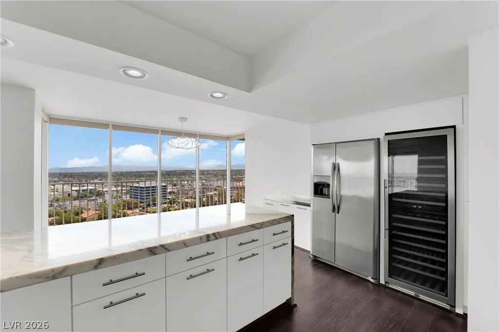 3111 Bel Air, Las Vegas, NV 89109