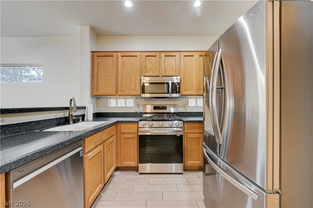 1664 Black Fox Canyon, Henderson, NV 89052