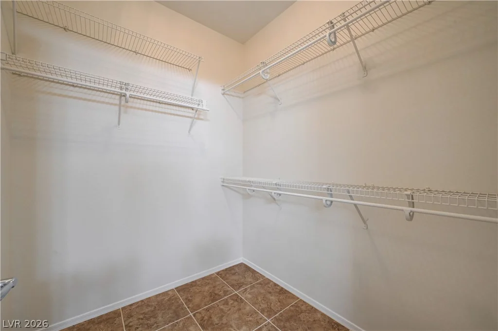 1664 Black Fox Canyon, Henderson, NV 89052