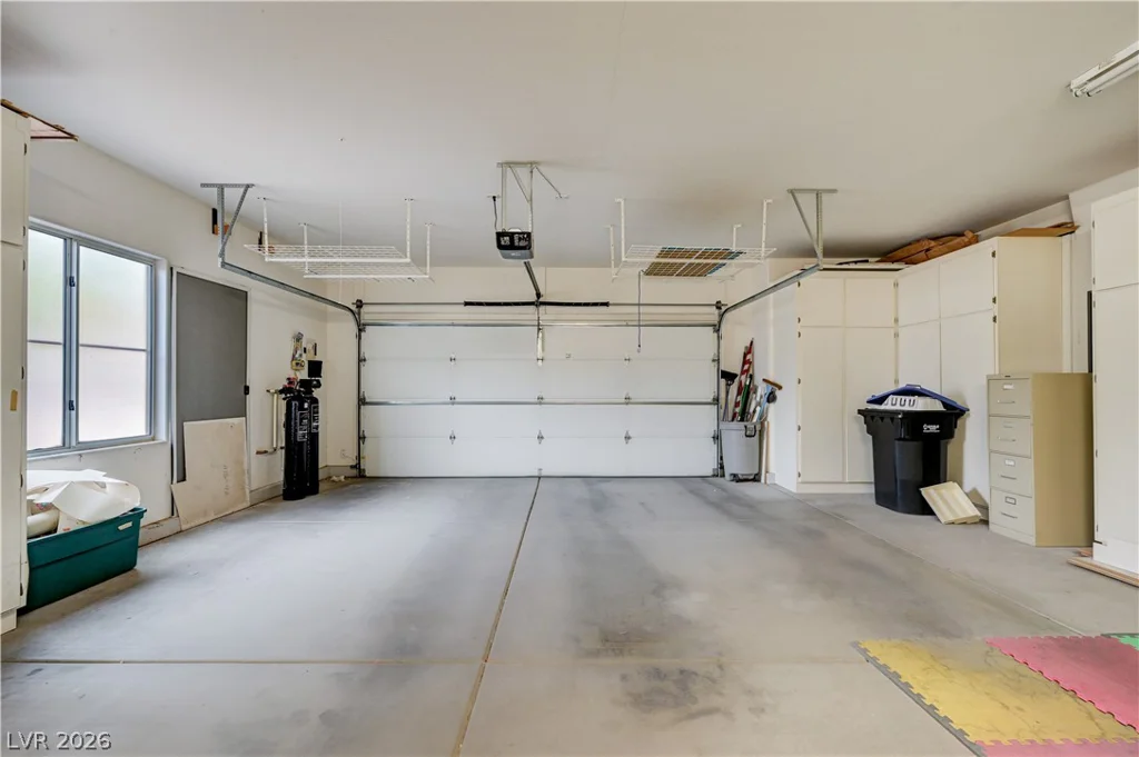 1664 Black Fox Canyon, Henderson, NV 89052