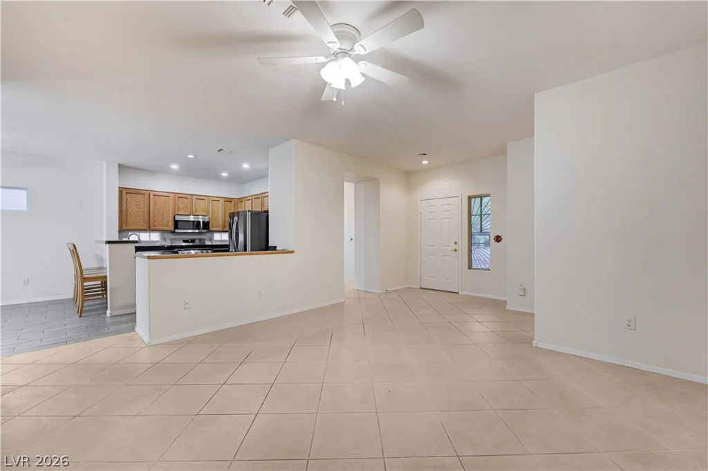 1664 Black Fox Canyon, Henderson, NV 89052