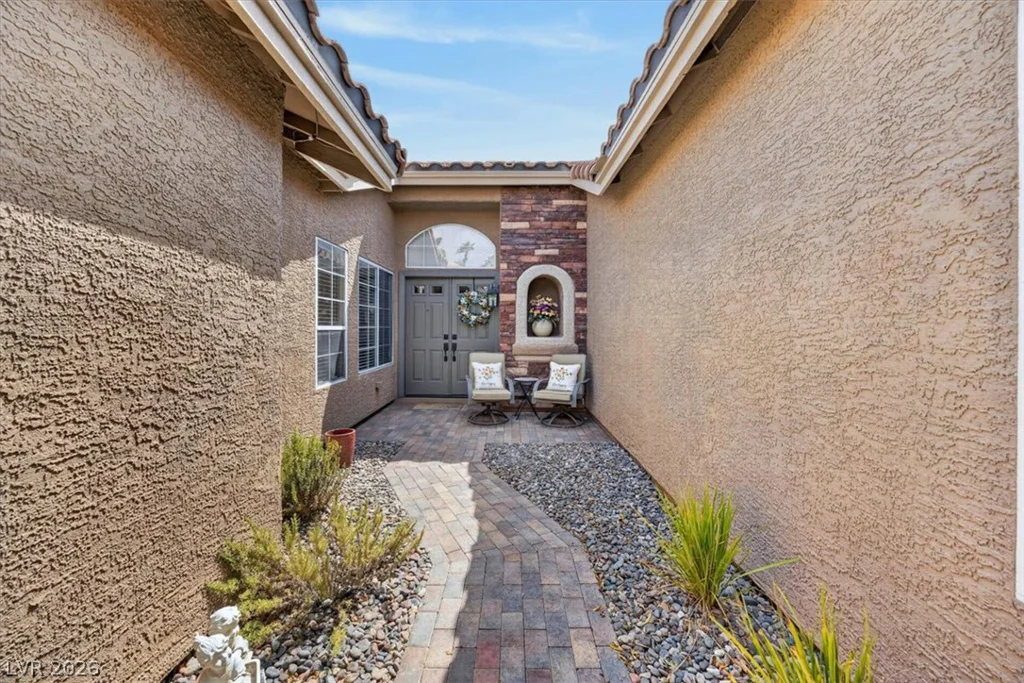 7758 Locke Haven, Las Vegas, NV 89123