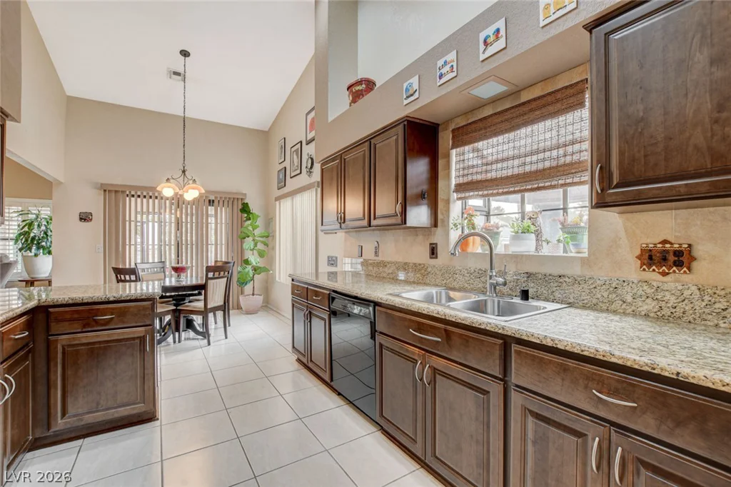 5020 Pacific Grove, Las Vegas, NV 89130