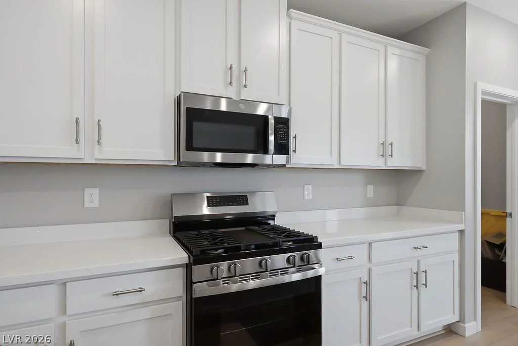 9829 Adrian Peak, Las Vegas, NV 89143