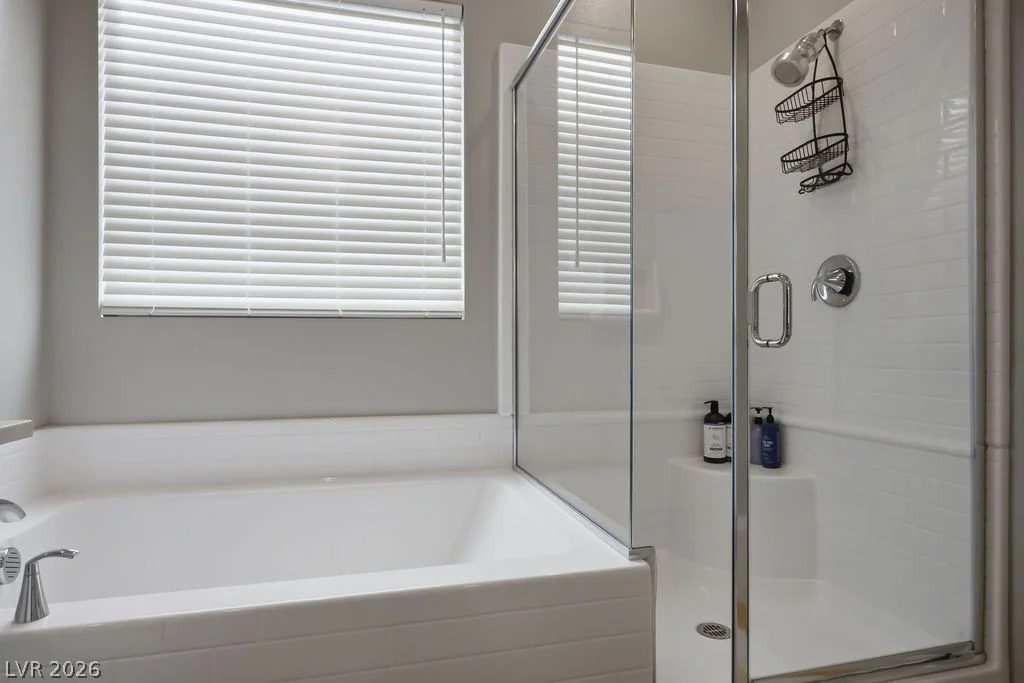 9829 Adrian Peak, Las Vegas, NV 89143
