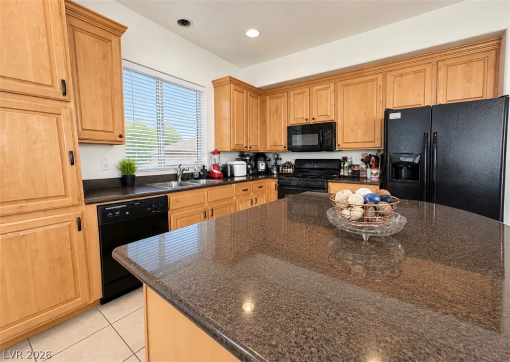 9834 Mandrake Falls, Las Vegas, NV 89178