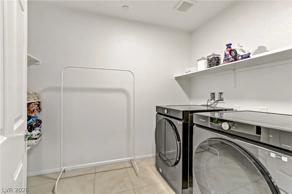 10964 Oregano, Las Vegas, NV 89166
