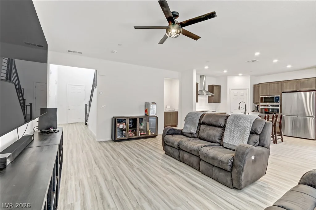 10964 Oregano, Las Vegas, NV 89166