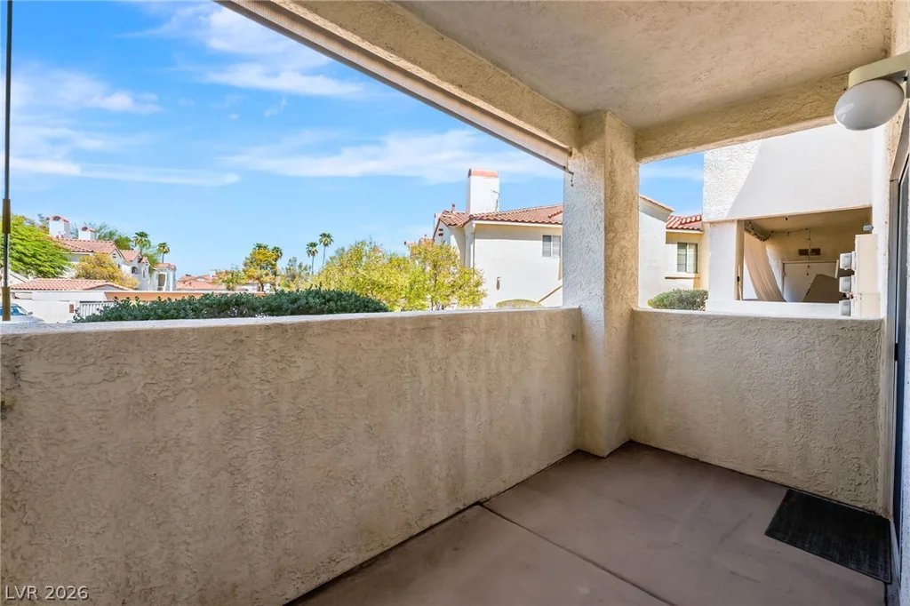 698 Racetrack, Henderson, NV 89015