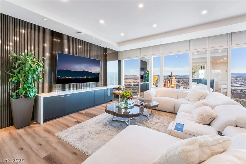 3750 Las Vegas, Las Vegas, NV 89158