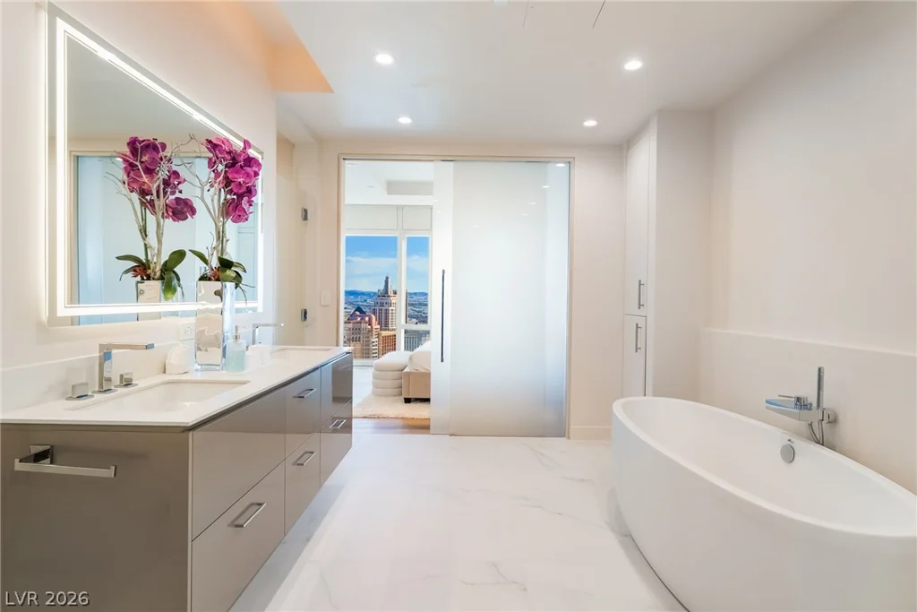 3750 Las Vegas, Las Vegas, NV 89158