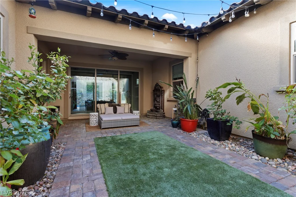 4169 San Capri, Las Vegas, NV 89141