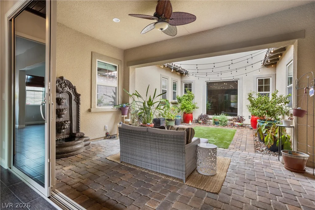 4169 San Capri, Las Vegas, NV 89141