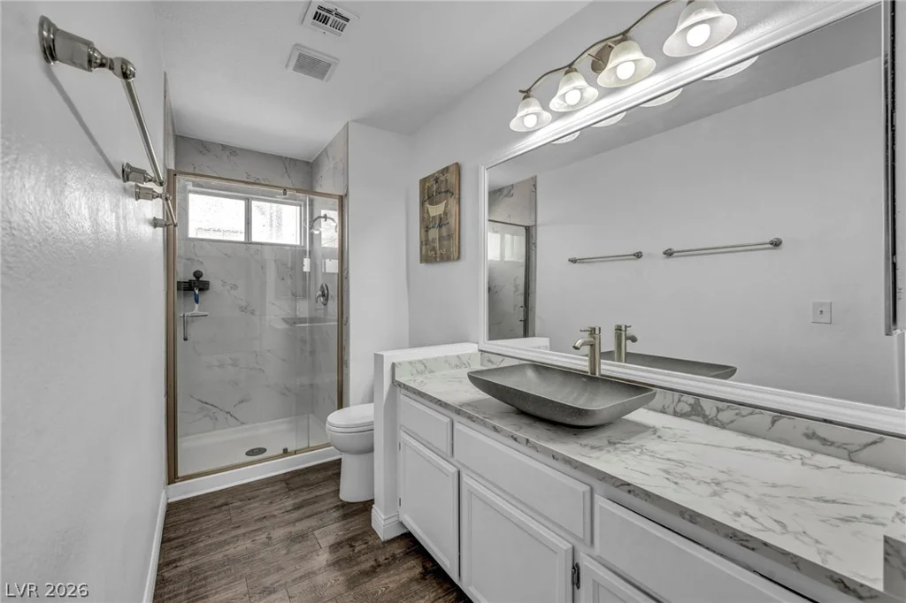 2940 Domino, Las Vegas, NV 89117